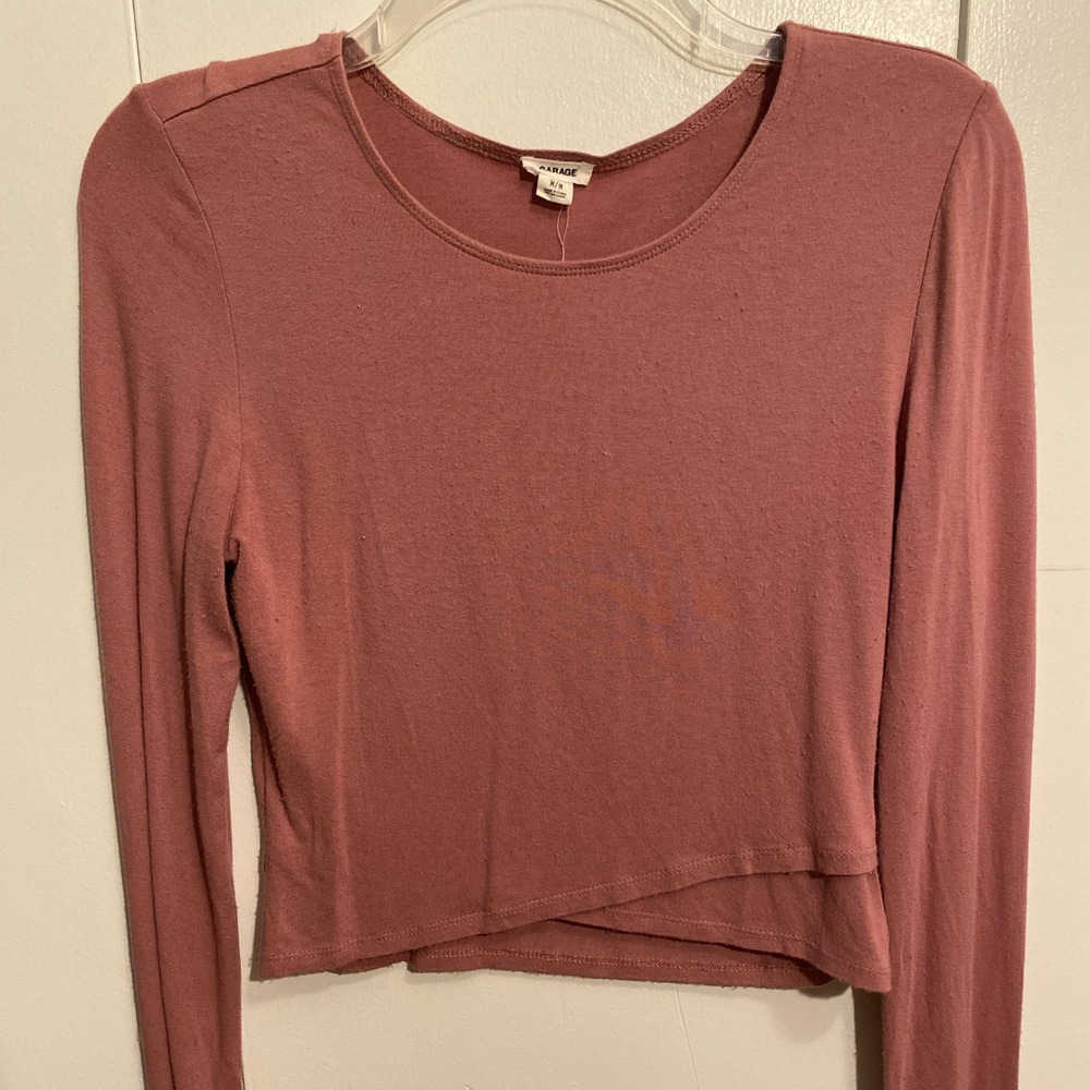 Pink long sleeve crop top